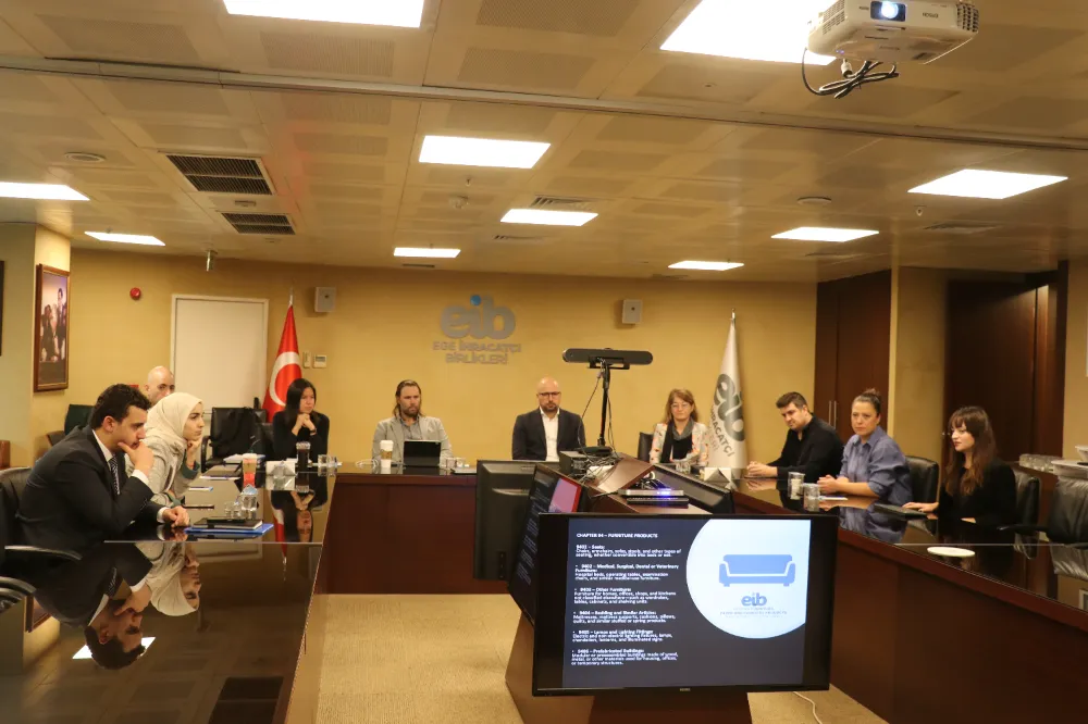 Amerikan mobilya devi İzmir’den ürün almaya, Türkiye’de ofis ve şirket açmaya geldi