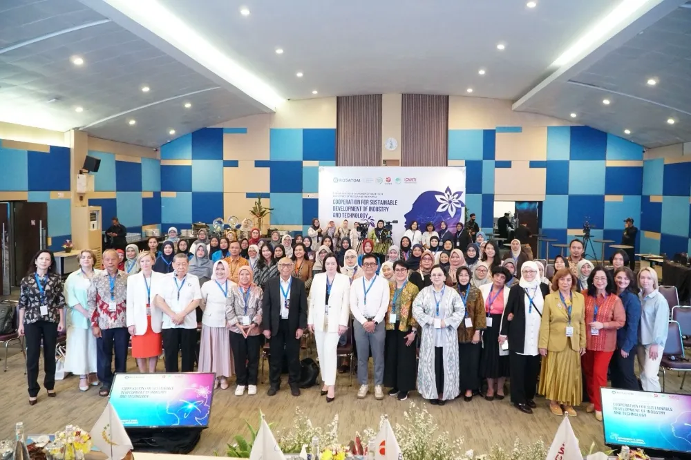 17 ÜLKEDEN TEMSİLCİLER ENDONEZYA’DA NÜKLEER SANAYİNİN GELİŞİMİNİ GÖRÜŞTÜ 