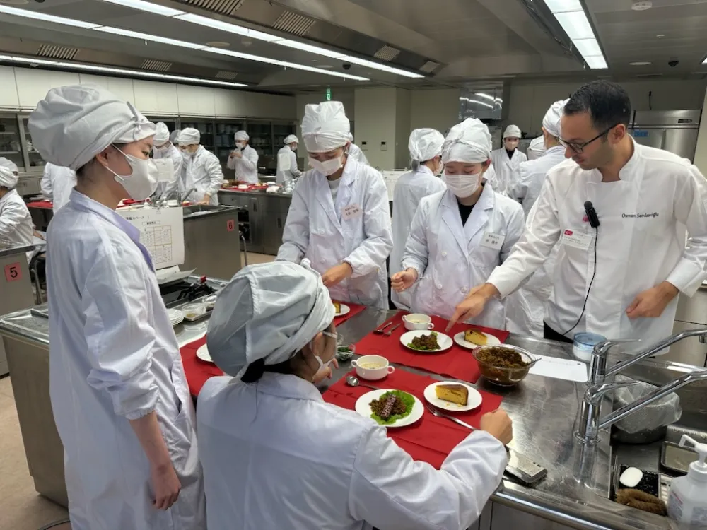 Japon şefler Türk yemeklerini öğrenerek mezun olacak 