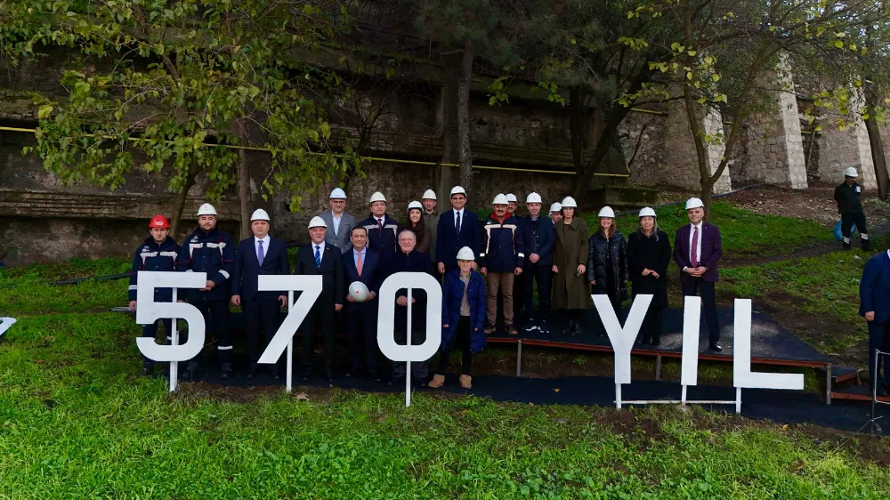 TARİHİ HALİÇ TERSANESİ 570 YAŞINDA 