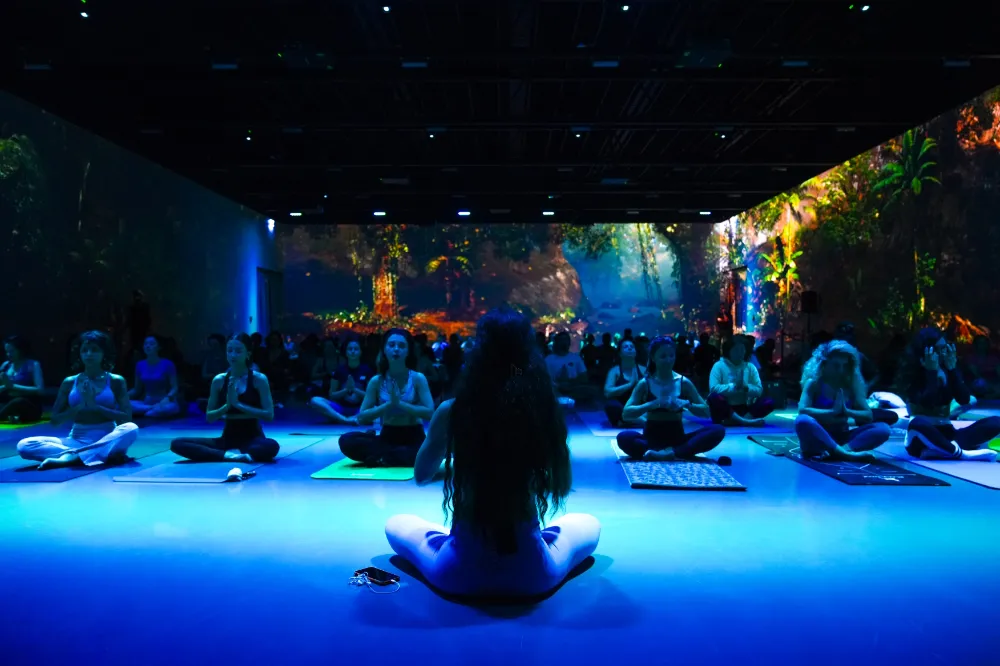 DİJİTAL DENEYİM MERKEZİ’NDE IMMERSİVE YOGA DENEYİMİNE HAZIR OLUN! 