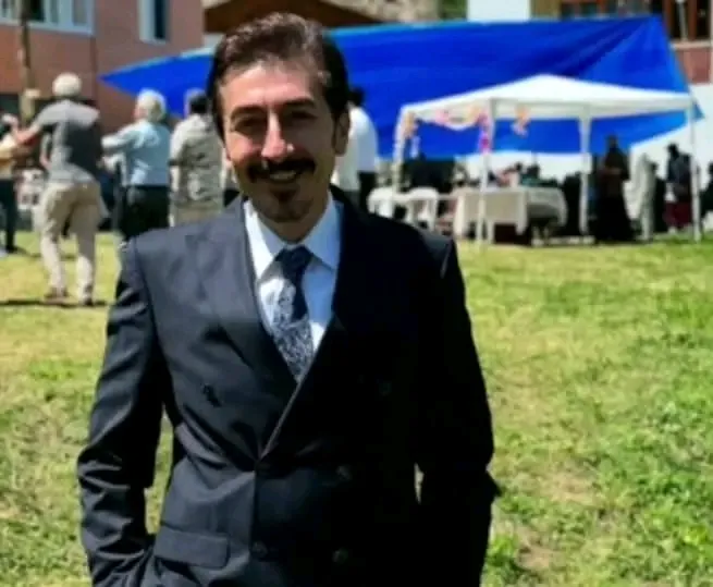 Başkan Kishalı Çıkarsız Sevginin Adı Annedir!