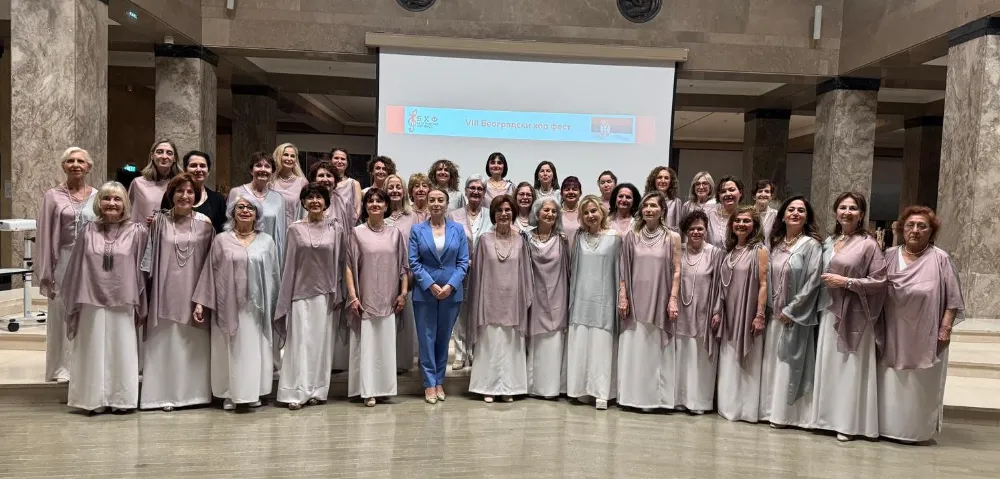 Sevda-Cenap And Müzik Vakfı Dostluğun Sesi Korosu,  Belgrad