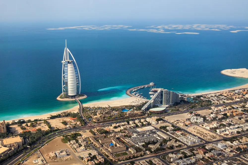 İSTANBUL DEPREMİ SONRASI DUBAİ’YE İLGİ ARTTI 