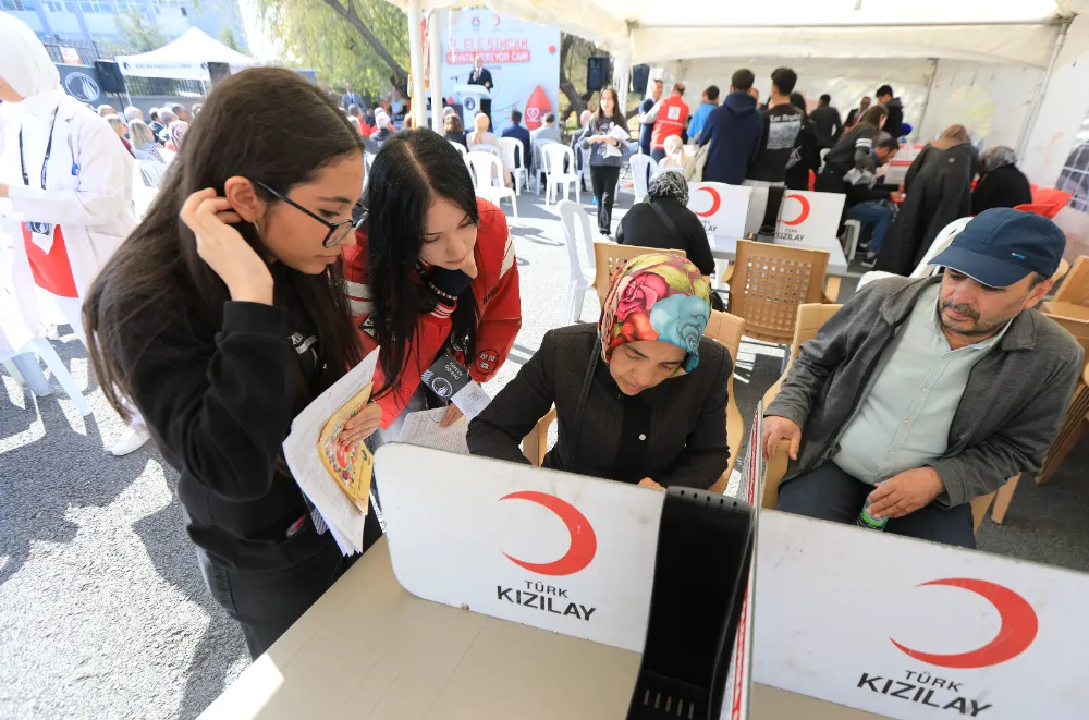 KAN BAĞIŞÇISINDA DÜNYADA ÜÇÜNCÜYÜZ 