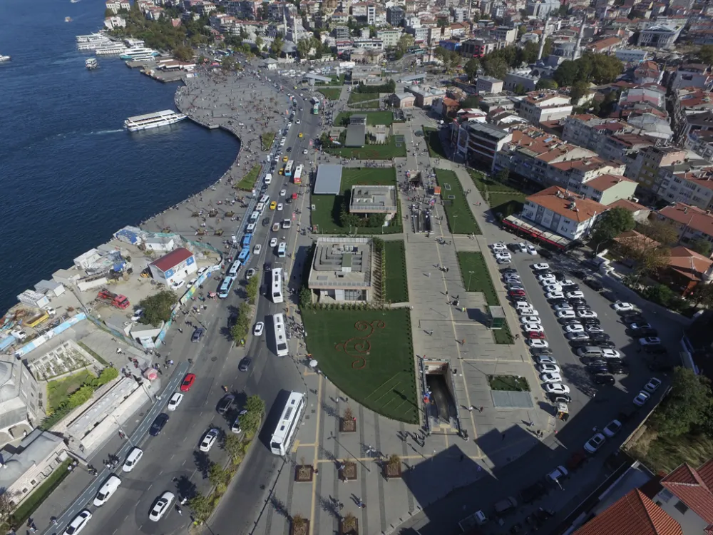ÜSKÜDAR’DA TÜM ŞANTİYELER BELİRLİ BİR DÜZENLE FAALİYET GÖSTERİYOR 