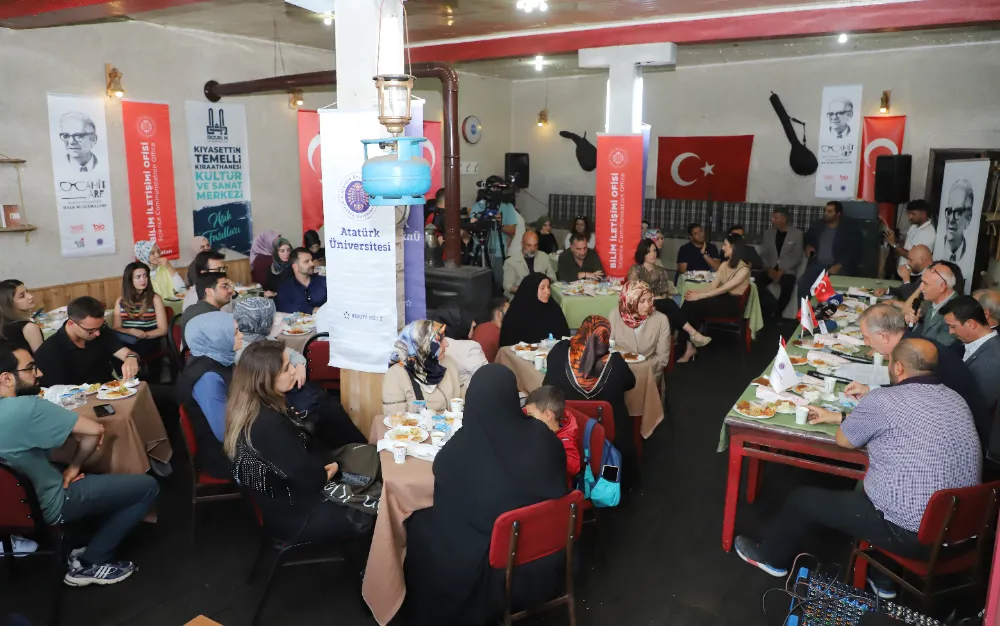 “CAHİT ARF HALK BULUŞMALARI: TEMELLİ KIRAATHANESİNDE BİLİM VE KÜLTÜR SOHBETLERİ” PROGRAMI YOĞUN İLGİ GÖRDÜ