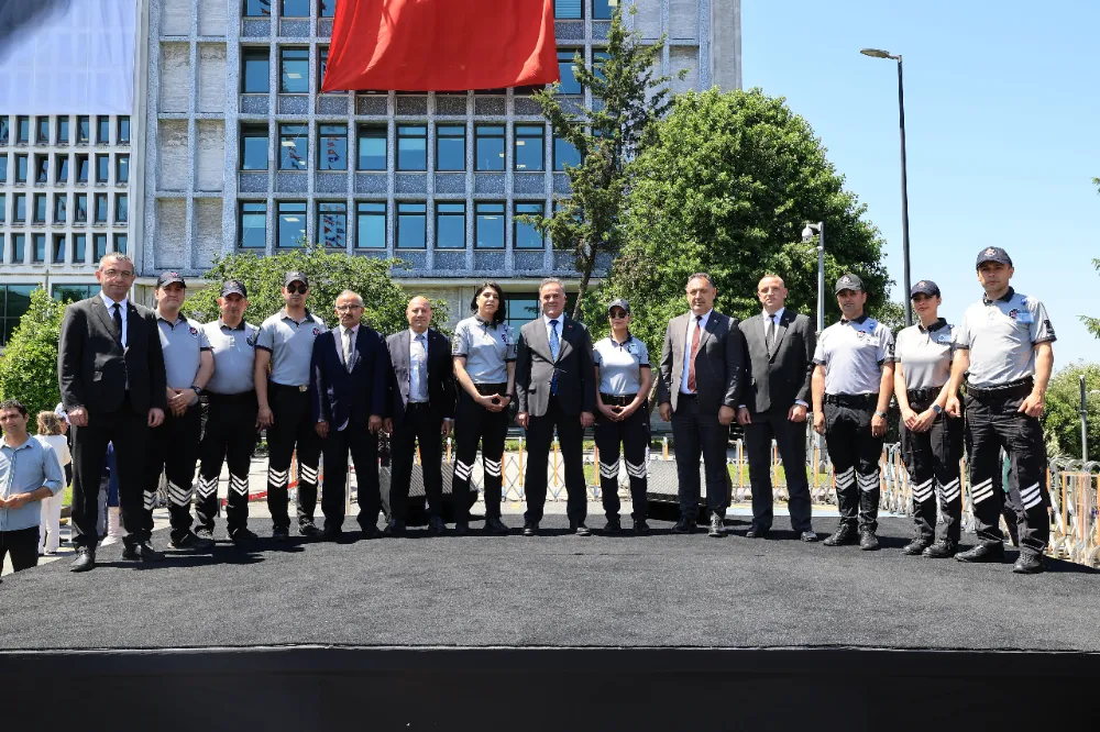 SARAÇHANE’DE İBB GELENEKSEL BAYRAMLAŞMA TÖRENİ 