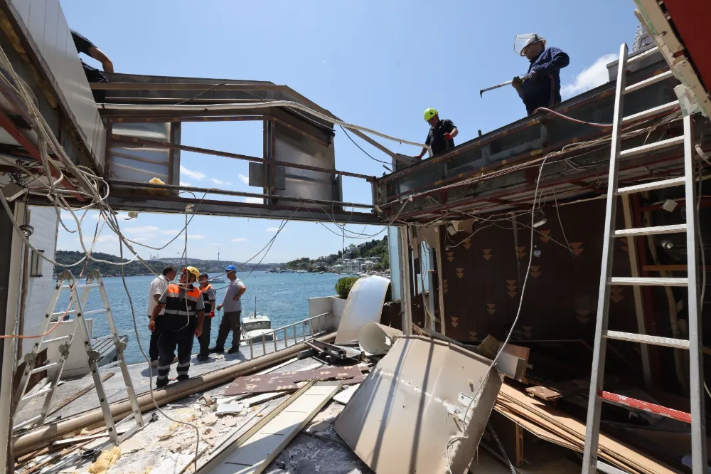 BOĞAZ’DA KAÇAK YAPILAŞMAYA GEÇİT YOK: İBB YIKIM SÜRECİNİ BAŞLATTI 