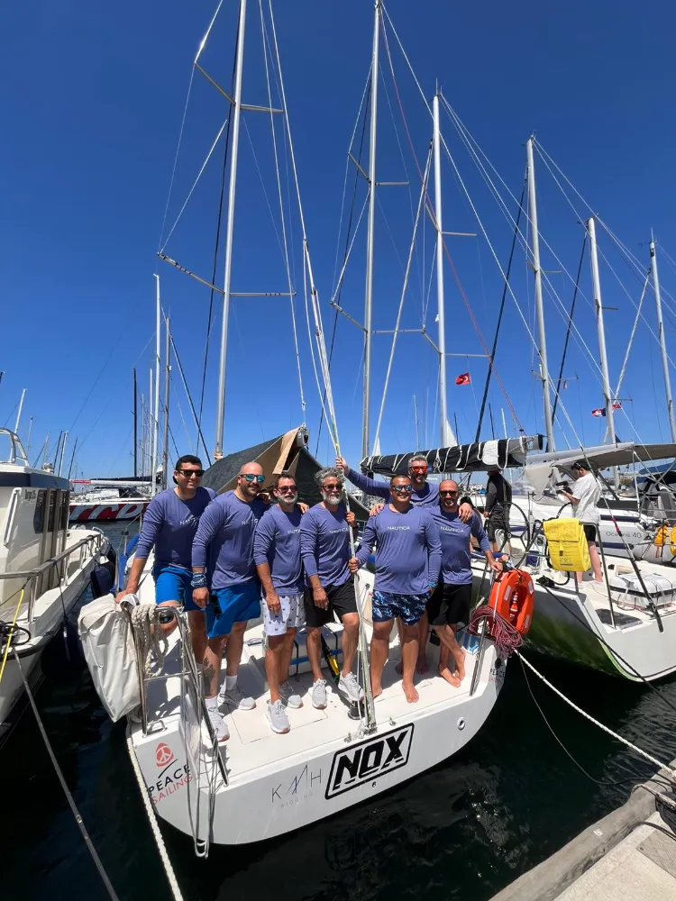 TEAM NAUTICA YELKEN AÇTI