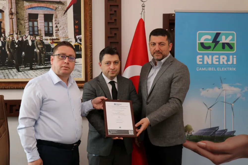 Erbaa OSB, çevre dostu üretimini  yeşil enerji sertifikası ile belgelendirdi 