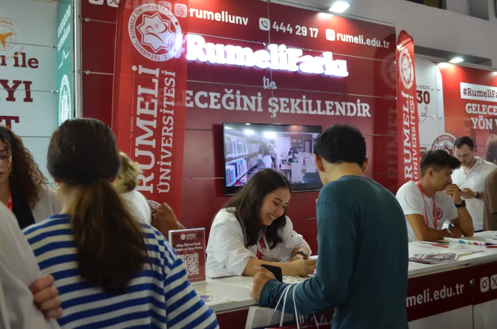 İstanbul Rumeli Üniversitesi Türkiye Genelinde Tercih Tanıtım Fuarlarında Aday Öğrencilerle Buluşuyor