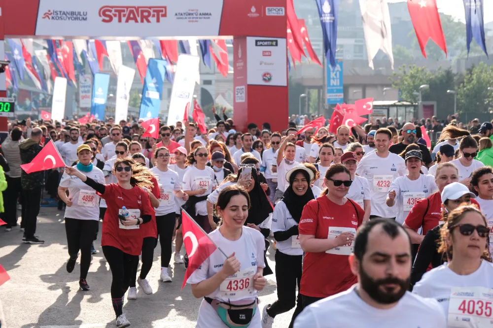 İSTANBUL’U KOŞUYORUM YARIŞI İLE MARATON HEYECANI BAŞLIYOR 