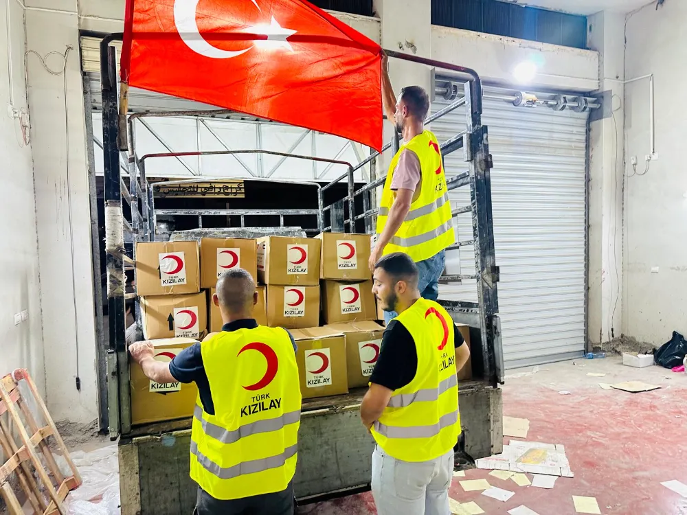 TÜRK KIZILAY’DAN BATI ŞERİA’YA 1200 GIDA KOLİSİ 