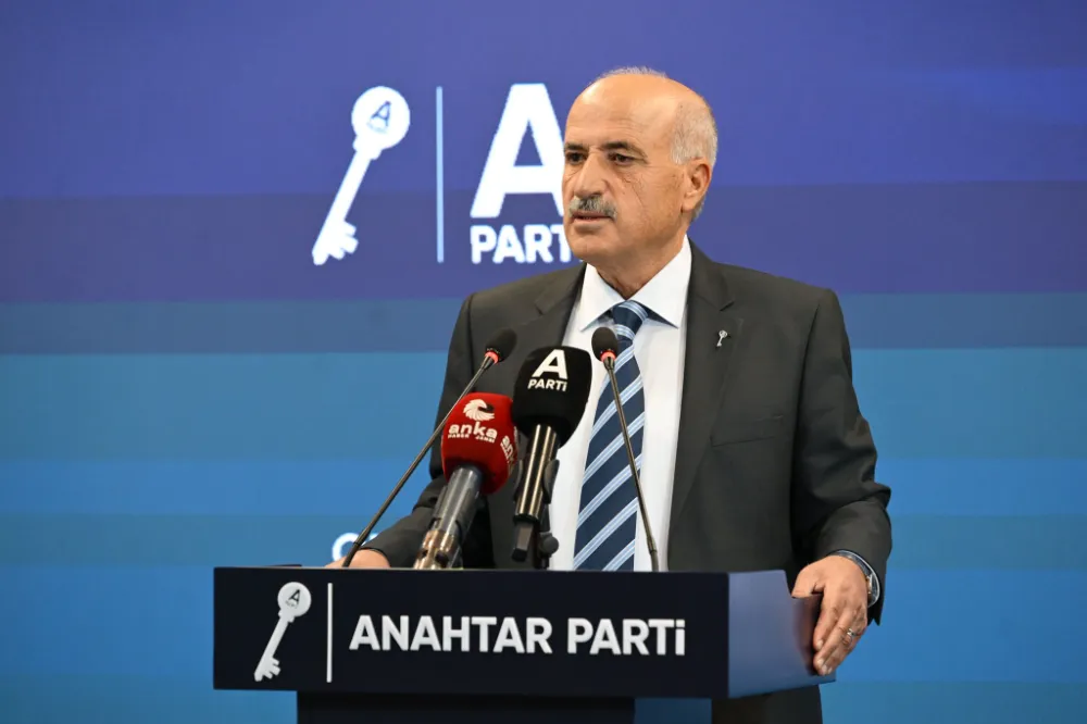 ANAHTAR PARTİ SÖZCÜSÜ FUAT GEÇEN: AK PARTİ’YE DIŞ POLİTİKA ELEŞTİRİSİ…