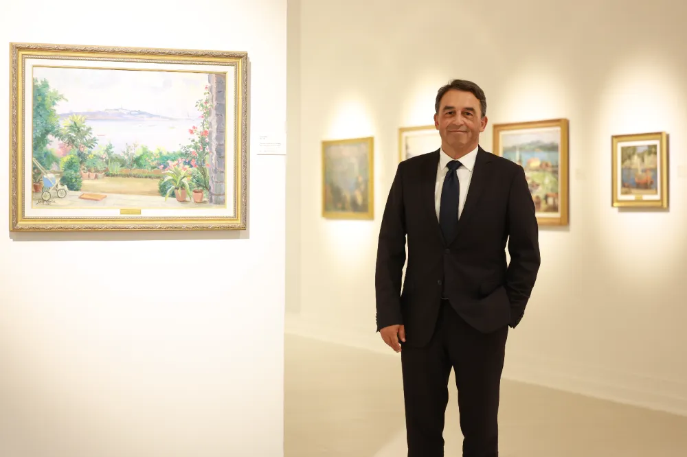 “İstanbul’un Resmi” ve “Yazan-Çizen Latif Demirci” Sergileri Antalya’da 